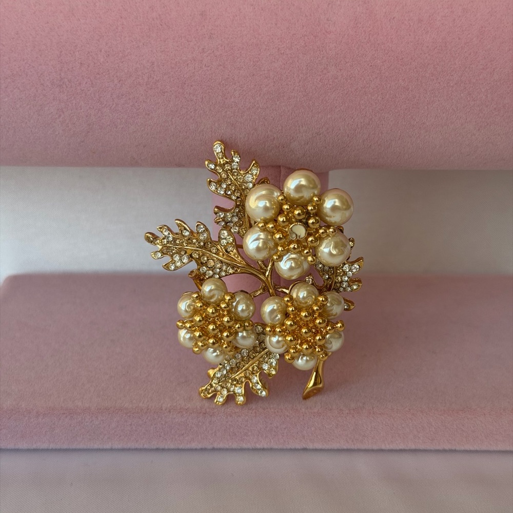 Vintage St. John Collection Gold-Tone Floral Pearl Brooch